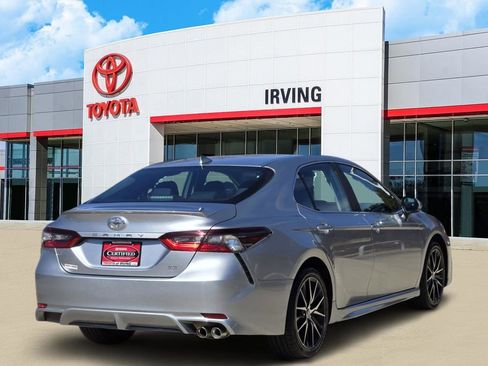 Certified 2024 Toyota Camry SE image 4