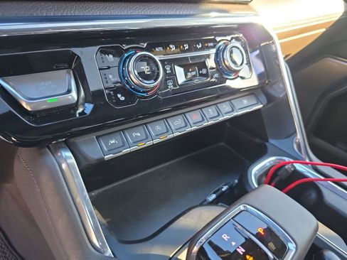 Certified 2024 GMC Sierra 1500 Denali w/ Technology Package image 12