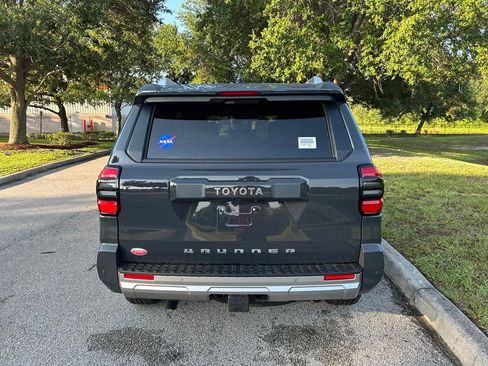 Certified 2025 Toyota 4Runner Limited AWD/4WD image 5