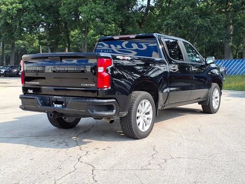 Used 2020 Chevrolet Silverado 1500 Custom w/ Custom Value Package AWD/4WD image 8