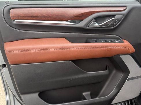 Used 2024 GMC Yukon XL Denali Ultimate image 43