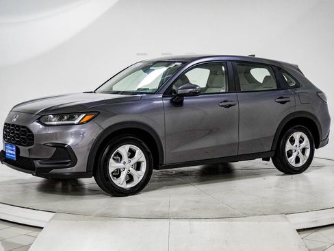 Used 2023 Honda HR-V LX image 4
