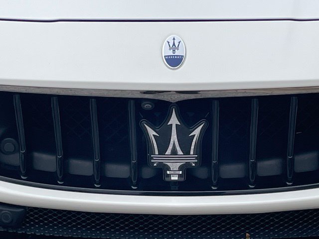 Used 2023 Maserati Ghibli Modena Q4 AWD/4WD image 11