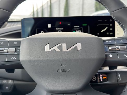 New 2026 Kia EV9 Land image 25
