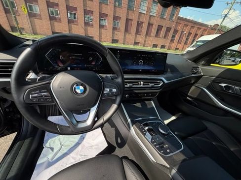 Used 2023 BMW 330i xDrive Sedan w/ Premium Package AWD/4WD image 24