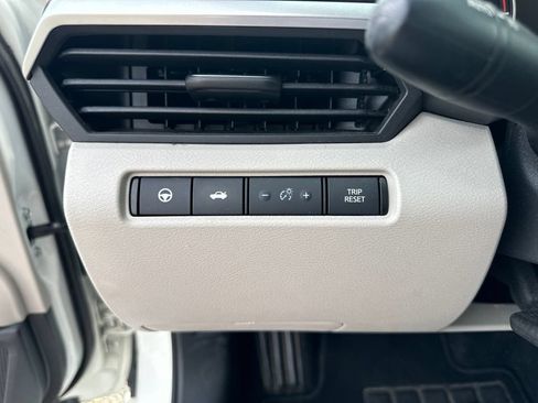 Used 2019 Nissan Altima 2.5 SL AWD/4WD image 18
