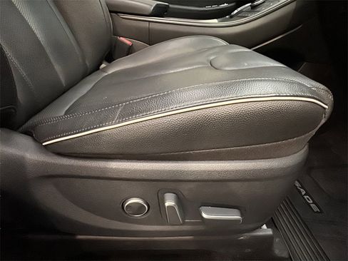 Used 2023 Hyundai Palisade Limited image 20