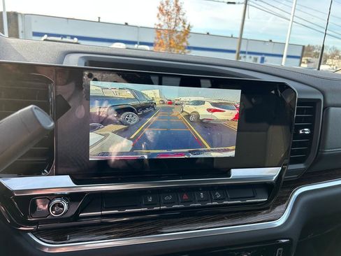 New 2026 GMC Sierra 2500 SLE image 10