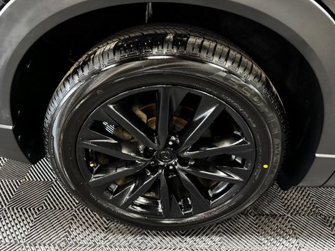 Used 2017 MAZDA CX-9 Signature image 17