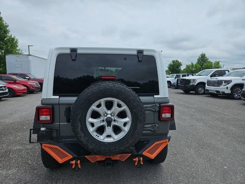 Used 2021 Jeep Wrangler Unlimited Sport AWD/4WD image 6