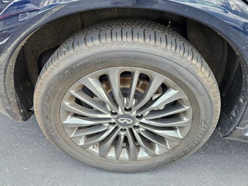 Used 2022 INFINITI QX80 Premium Select w/ Cargo Package image 7