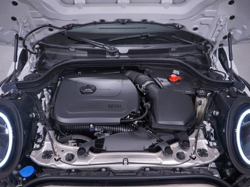 Used 2025 MINI Cooper S image 19