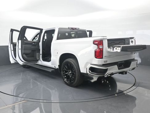 Used 2024 Chevrolet Silverado 1500 High Country w/ Technology Package image 99