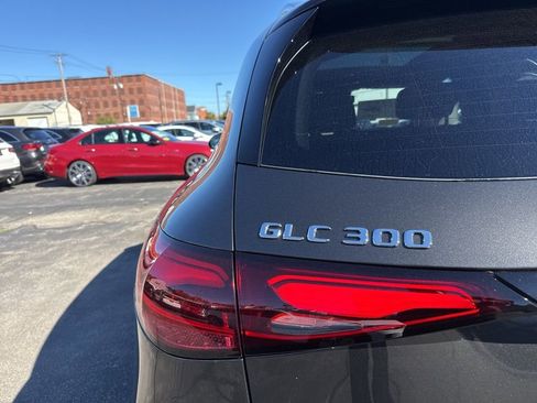 New 2026 Mercedes-Benz GLC 300 4MATIC image 7