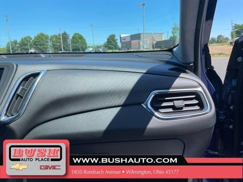 Used 2023 Chevrolet Equinox LT AWD/4WD image 29