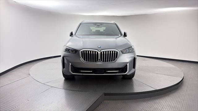 Used 2025 BMW X5 sDrive40i RWD image 12