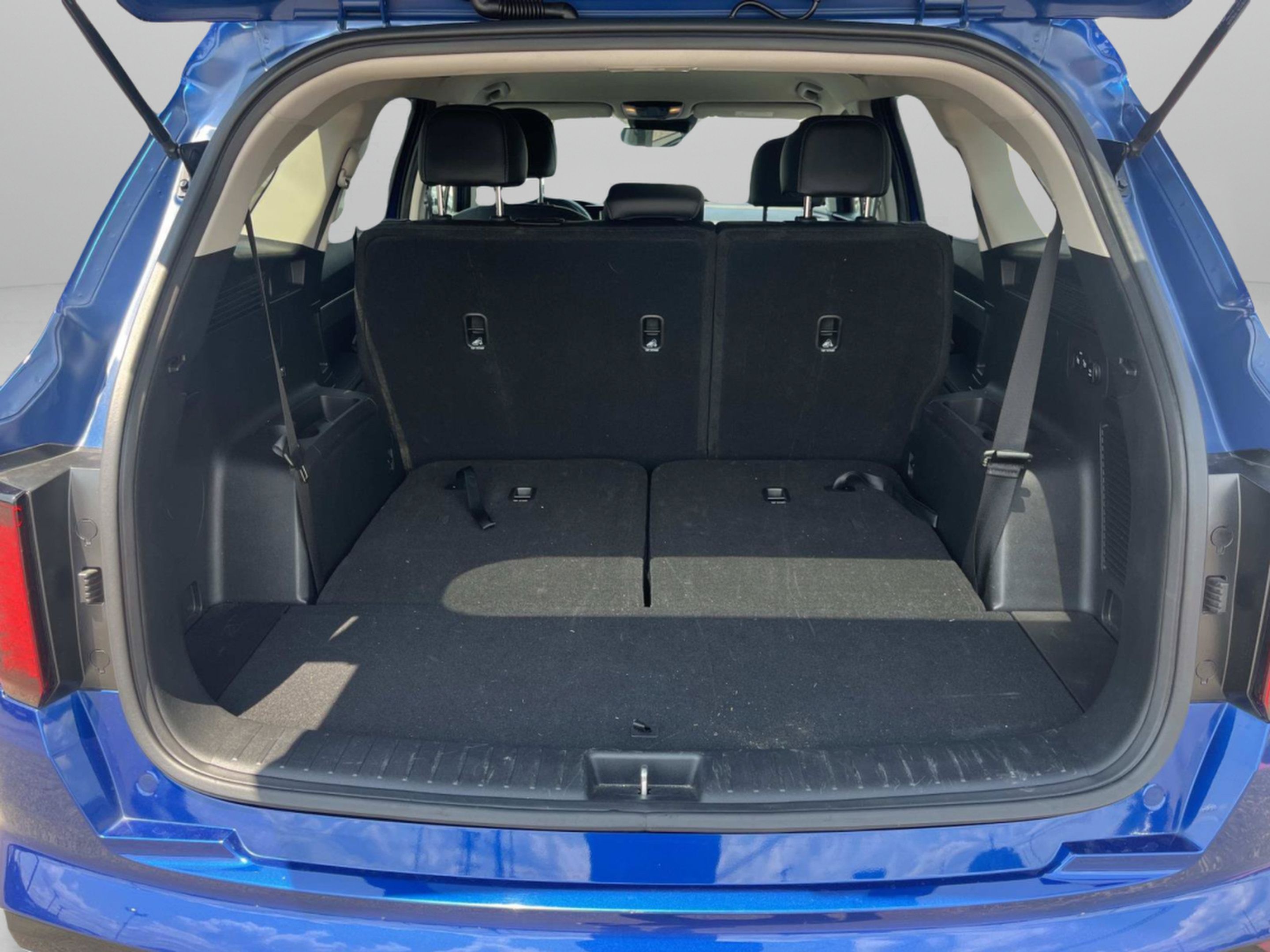 Used 2023 Kia Sorento S FWD image 18