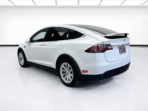 Used 2020 Tesla Model X Long Range AWD/4WD image 6