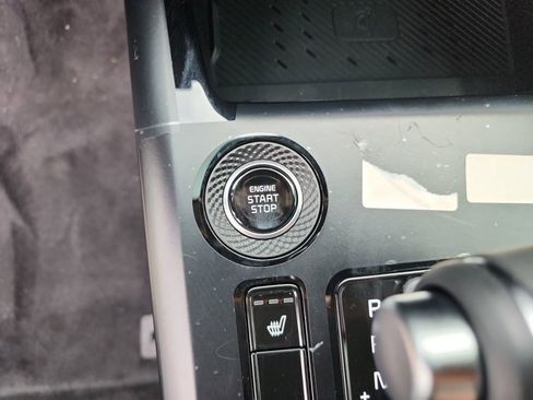 New 2026 Kia Niro EX image 27