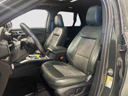 Used 2022 Ford Explorer Timberline AWD/4WD image 13