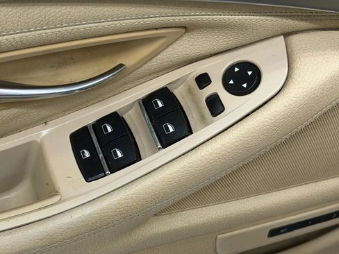Used 2015 BMW 528i Sedan RWD image 22