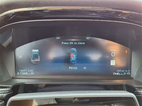 Certified 2023 Lincoln Corsair Reserve w/ Equipment Group 202A image 8