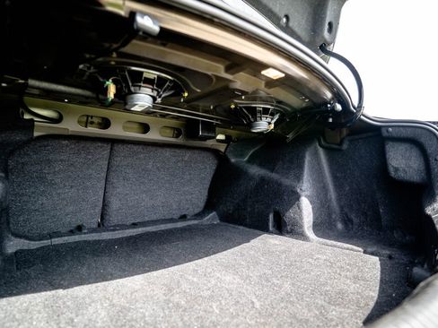 Used 2024 Chevrolet Malibu LT image 30