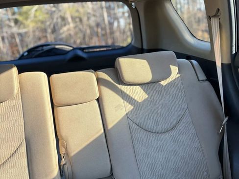 Used 2011 Toyota RAV4 2WD w/ Base L4 Extra Value Pkg image 29