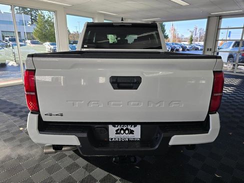 New 2025 Toyota Tacoma SR5 image 4