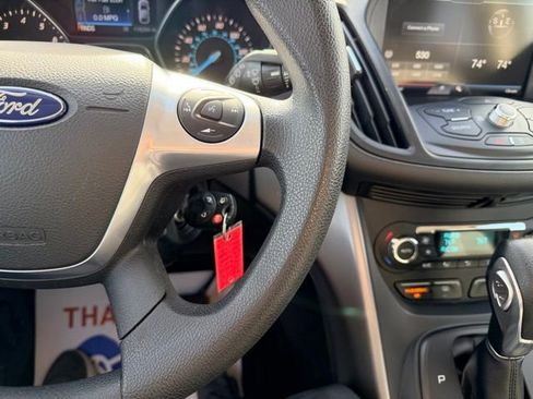 Used 2015 Ford Escape SE w/ Equipment Group 201A image 24