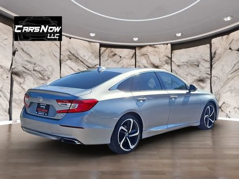 Used 2019 Honda Accord Sport image 6