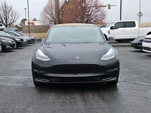 Used 2018 Tesla Model 3 Long Range image 11