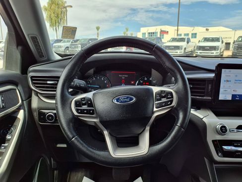 Certified 2024 Ford Explorer XLT w/ Equipment Group 202A AWD/4WD image 20