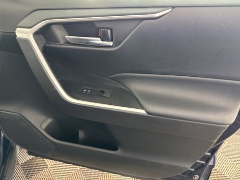 Used 2021 Toyota RAV4 XLE image 24