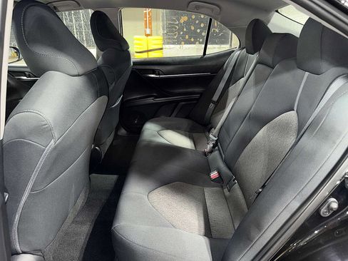 Used 2023 Toyota Camry LE FWD image 17