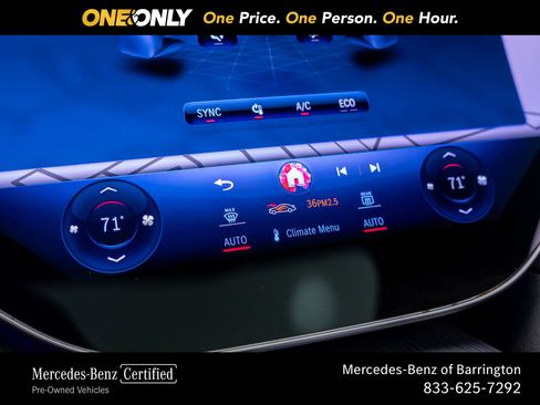 Certified 2023 Mercedes-Benz EQS 580 4MATIC SUV w/ Exclusive Trim Package image 30