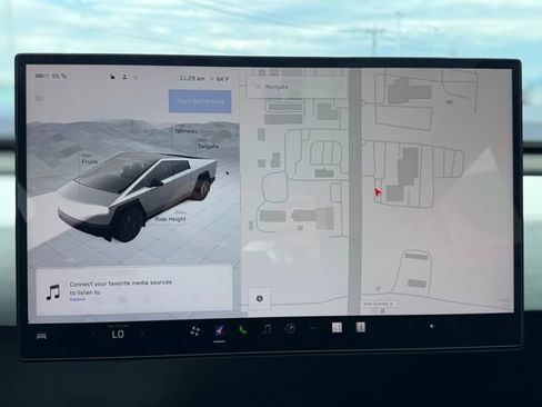 Used 2024 Tesla Cybertruck AWD Crew Cab image 47