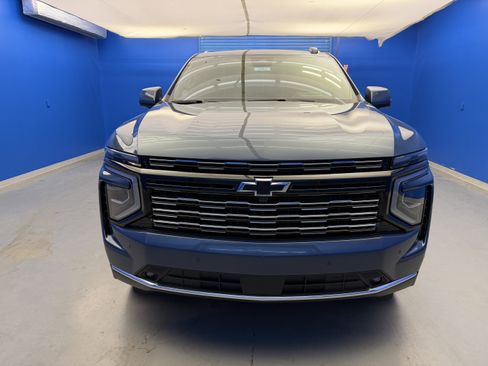 New 2026 Chevrolet Tahoe High Country w/ Sun And Tow Package AWD/4WD image 3
