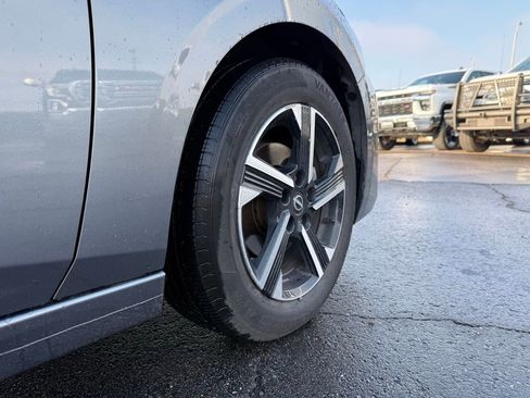 Used 2024 Nissan Sentra SV image 30