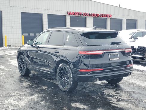 New 2026 Lincoln Corsair Premiere image 3