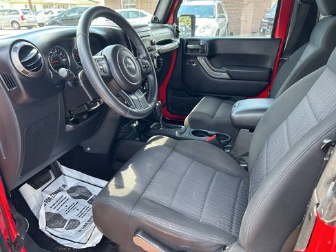Used 2011 Jeep Wrangler Sport AWD/4WD image 7