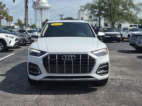 Used 2021 Audi Q5 2.0T Premium Plus w/ Premium Plus Package AWD/4WD image 2