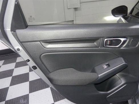 Used 2023 Honda Civic EX image 25