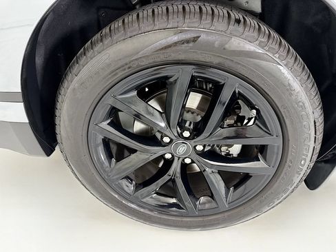 Certified 2026 Land Rover Range Rover Velar S AWD/4WD image 30