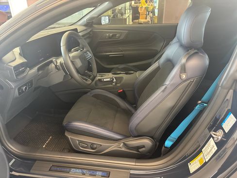 Used 2026 Ford Mustang Dark Horse RWD image 10