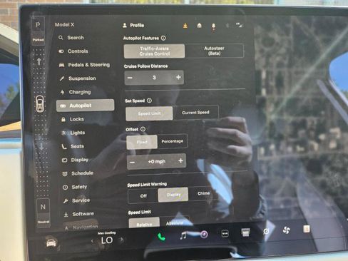 Used 2023 Tesla Model X image 46