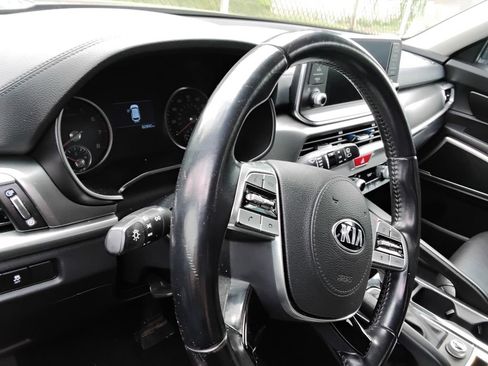 Used 2021 Kia Telluride LX FWD image 7
