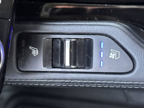 Used 2023 Kia Telluride SX Prestige AWD/4WD image 42