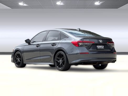 Used 2024 Honda Civic Sport image 3