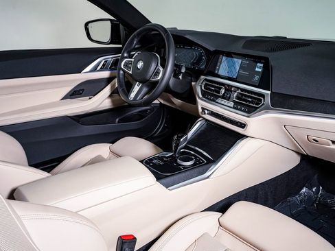 Used 2023 BMW 440i xDrive Coupe w/ Premium Package image 14